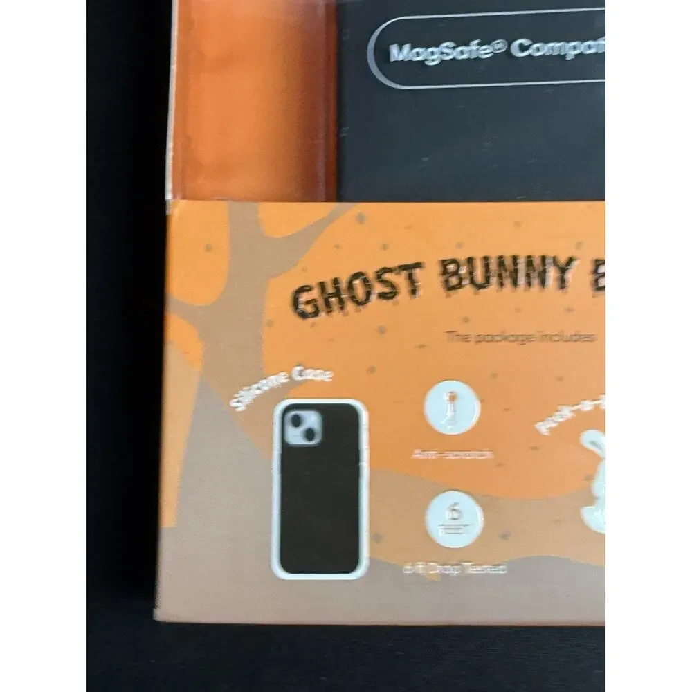 Artikl Ghost Bunny Bundle for the iPhone 15/14/13 Max Silicone Case Ghost Bunny
